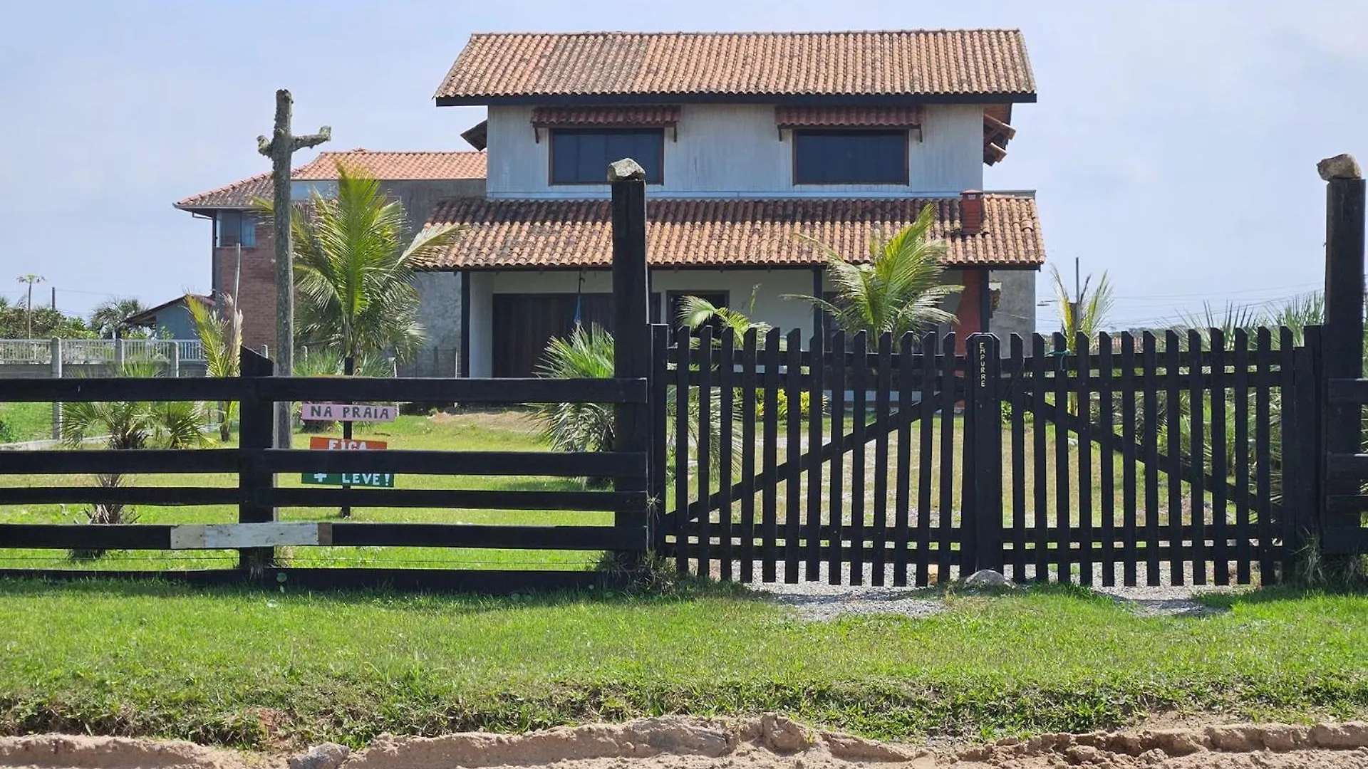 Villa Aconchego No Ervino Pe Na Areia Rm8840 Sao Francisco do Sul 0*,  Brasile